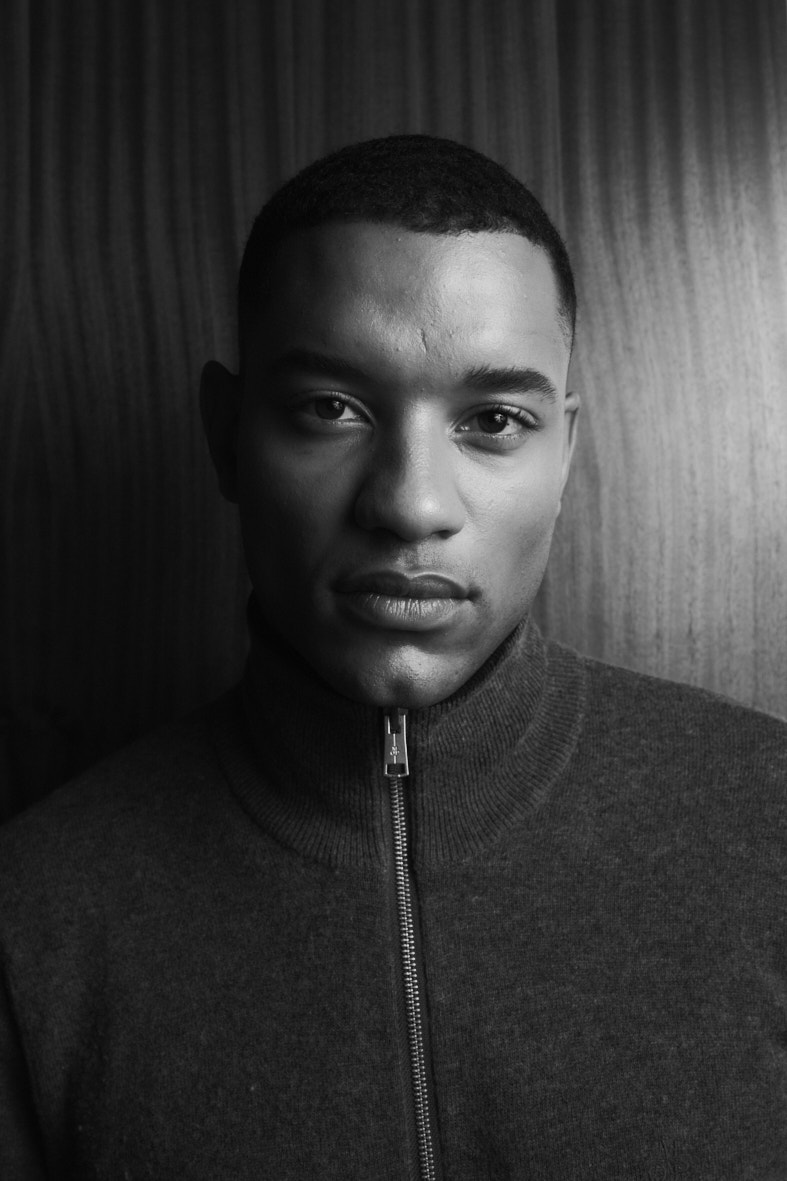 Portrait of Nathan-Josias Boum, Co-Founder and Well-being Program Architect at Living with Mindfulness.
